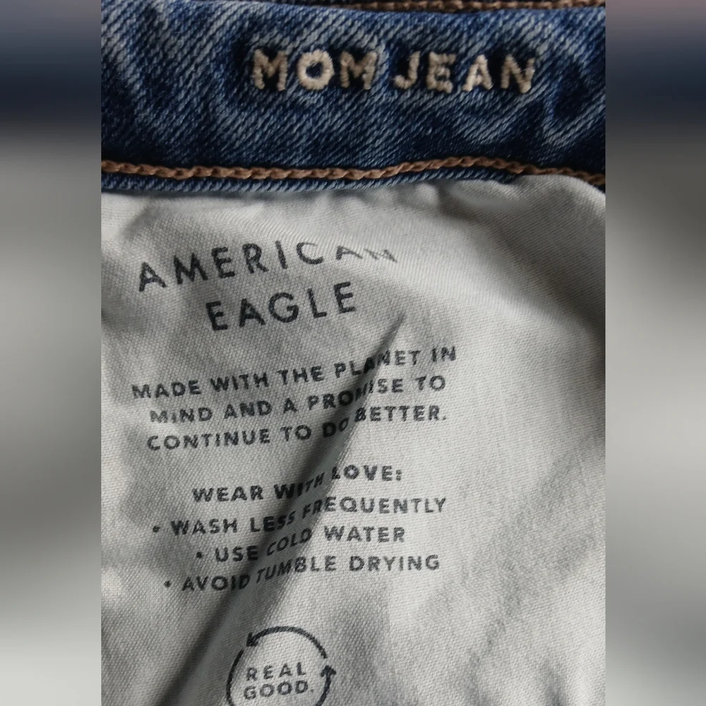 American Eagle Outfitters Blue Distressed Boyfriend Jeans - Picture 5 of 7